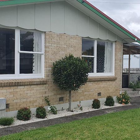 Sunny Room On Thomas Waihi Exterior foto